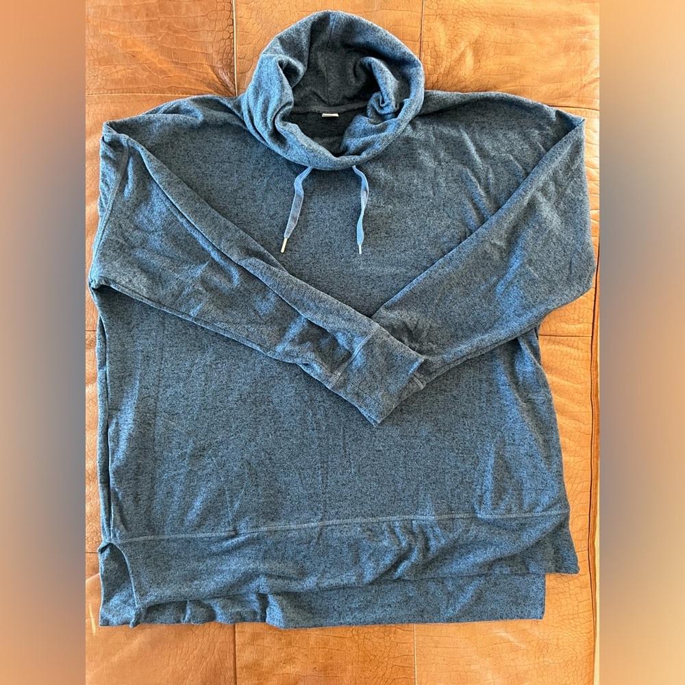 Bundle! 2 old navy active wear pullovers, mock neck, XXL, one gray, one navy
